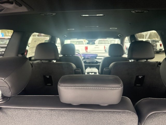 2025 Buick Enclave Sport Touring photo 22