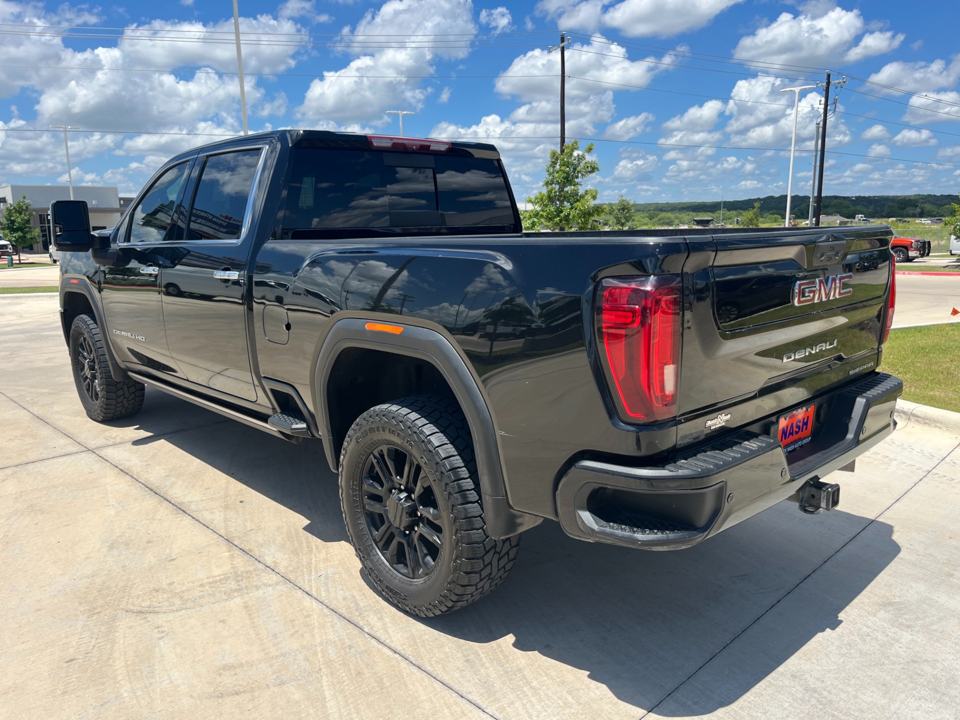 2023 Gmc Sierra 3500 Denali photo 4