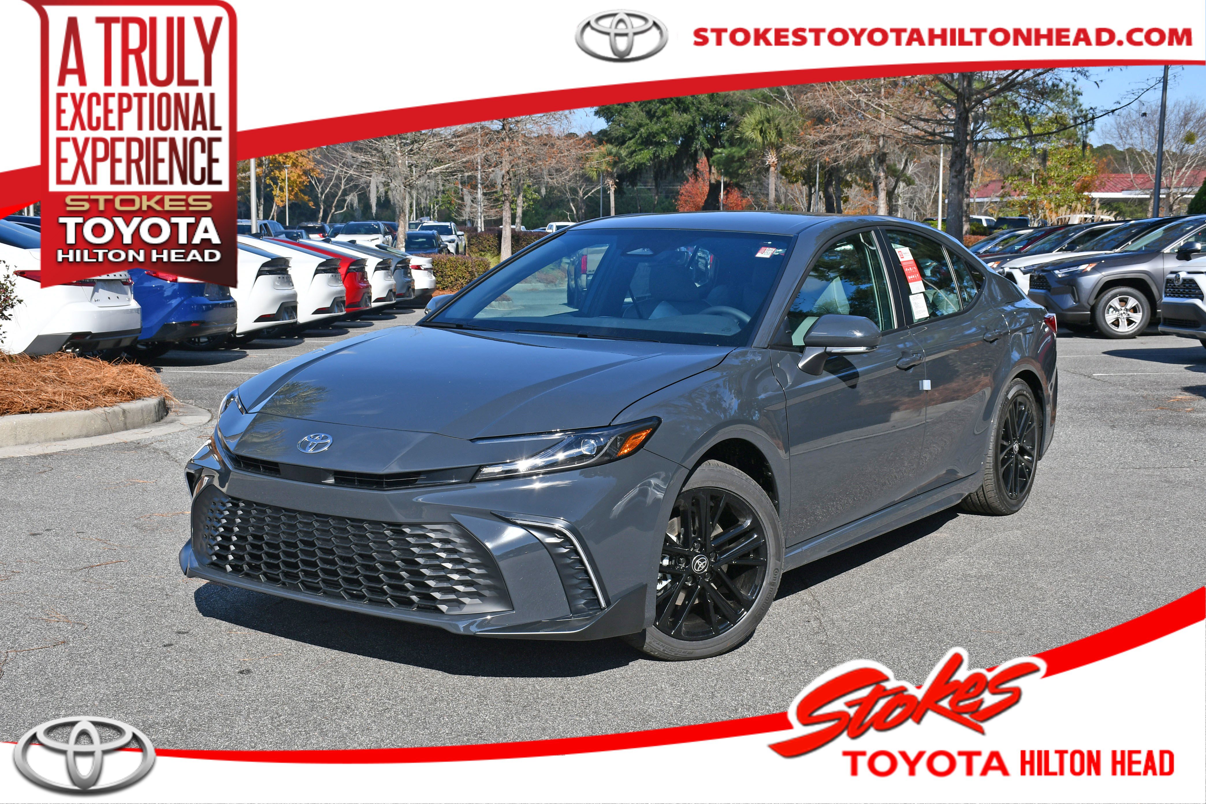 2026 Toyota Camry SE's photo