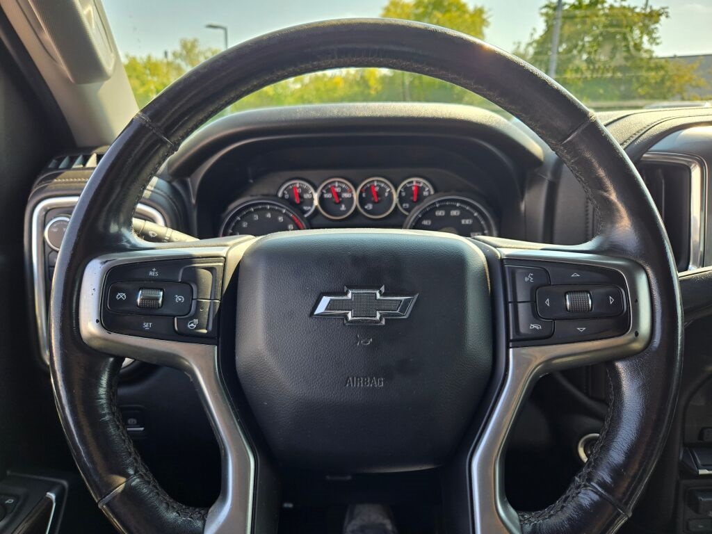 2020 Chevrolet Silverado 1500 RST photo 26