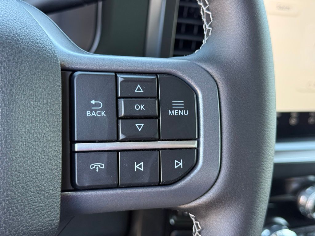 2026 Ford F-250 Lariat photo 13
