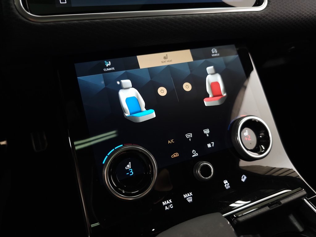 2023 LAND ROVER RANGE ROVER VELAR - Image 30