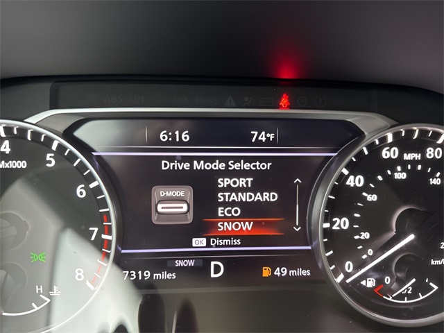 2025 Nissan Pathfinder SL photo 36