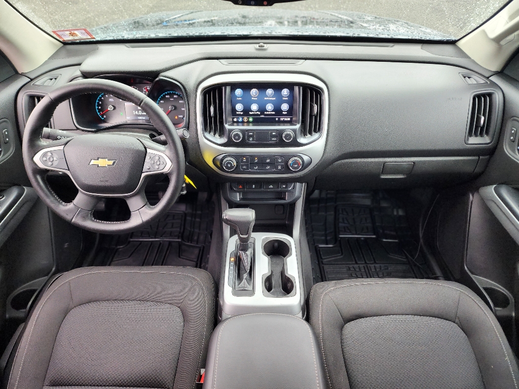 2019 Chevrolet Colorado LT photo 2