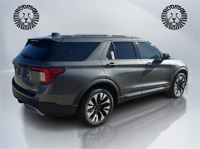 2026 Ford Explorer Platinum photo 3