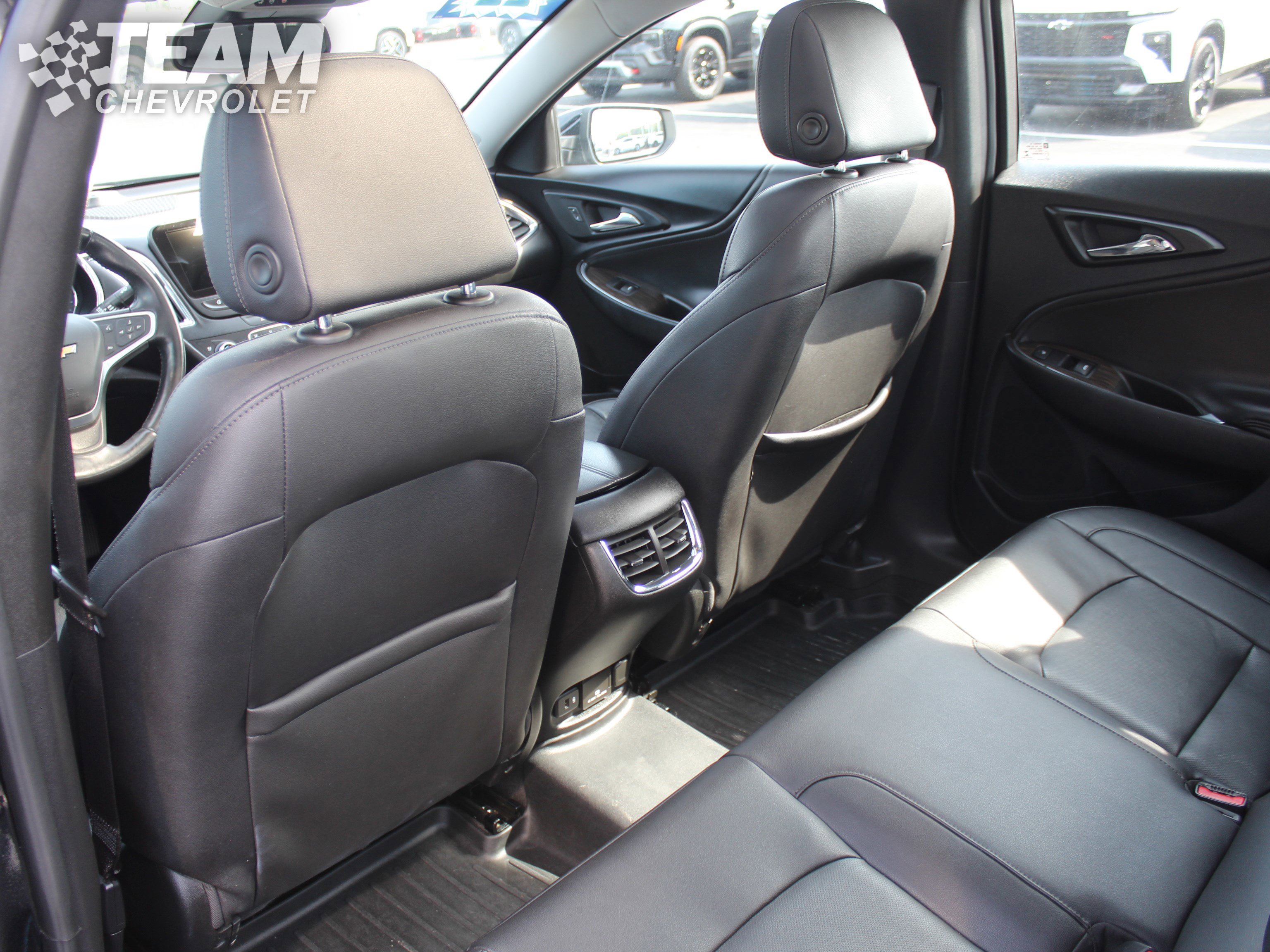 2022 Chevrolet Malibu Premier photo 20