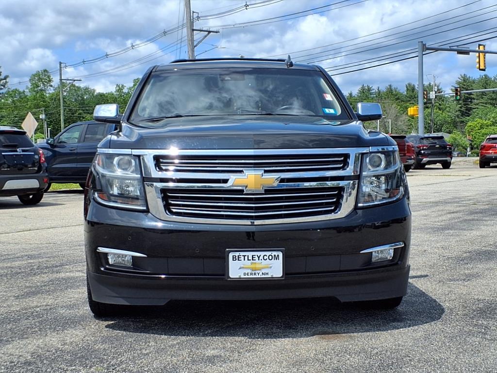 2017 Chevrolet Suburban Premier photo 10