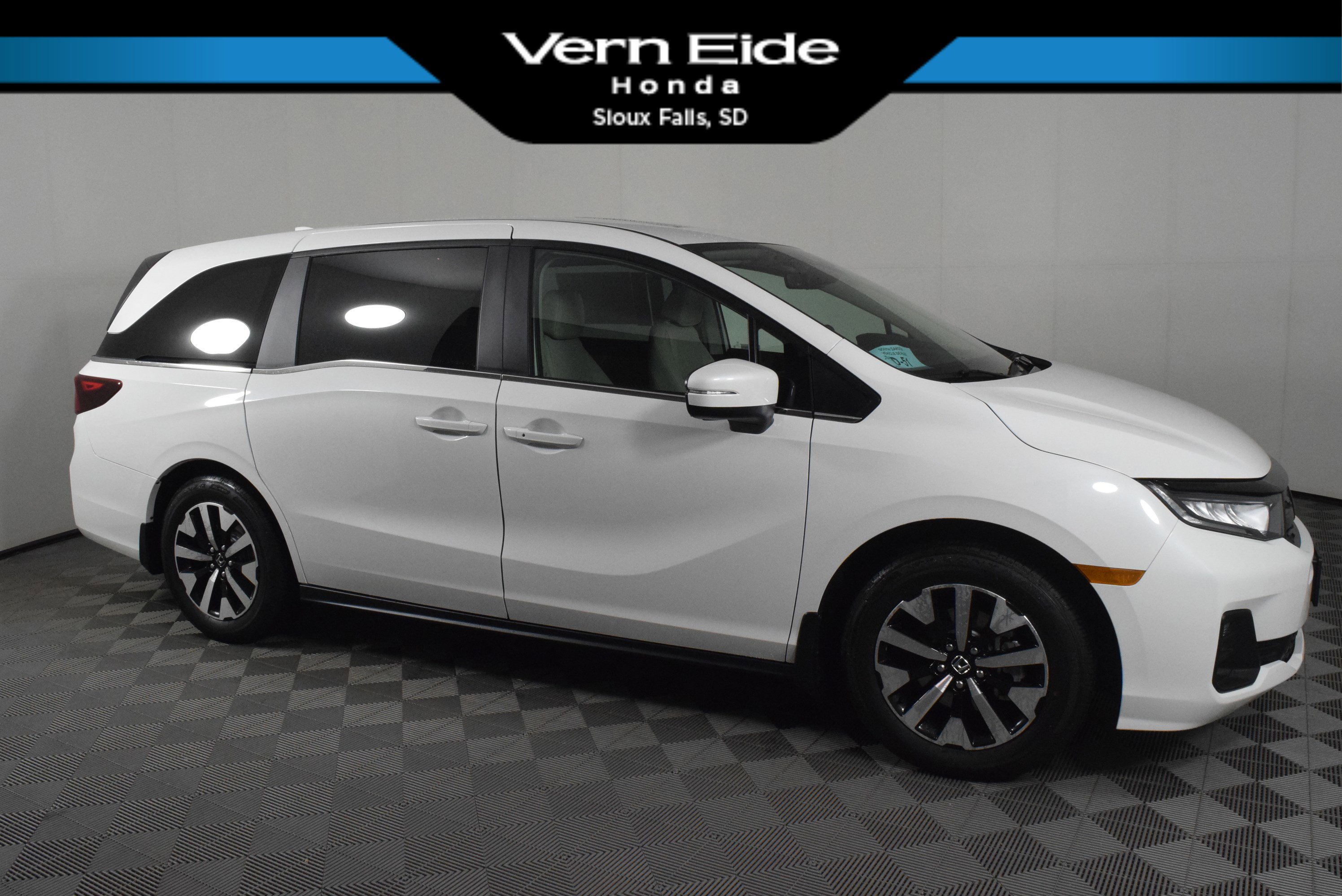 2026 Honda Odyssey EX-L's photo