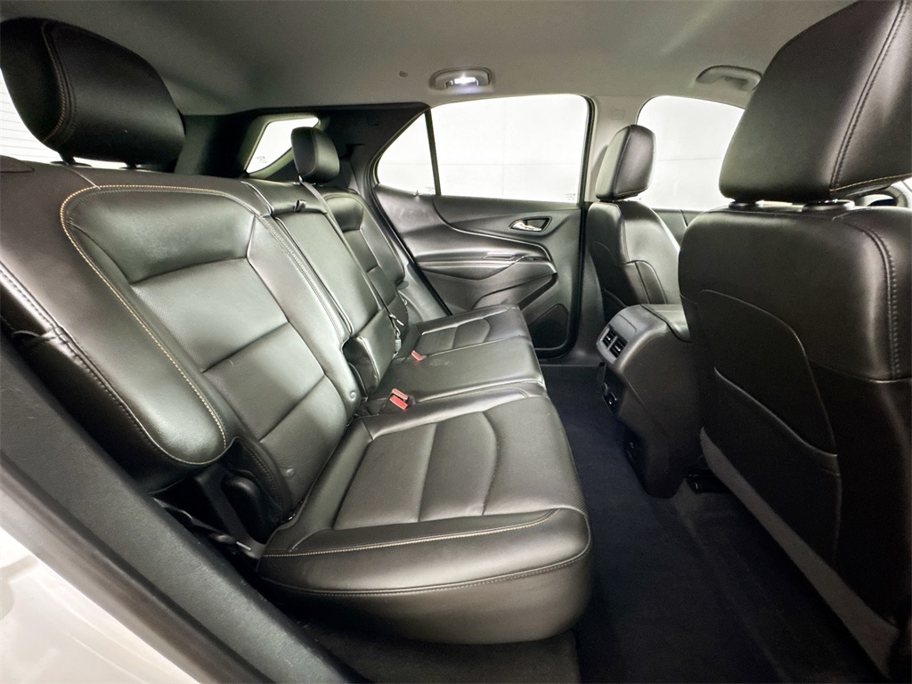 2018 Chevrolet Equinox Premier photo 16