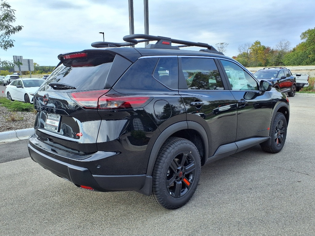 2026 Nissan Rogue SV photo 3