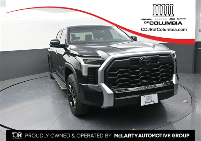 2023 Toyota Tundra Limited's photo