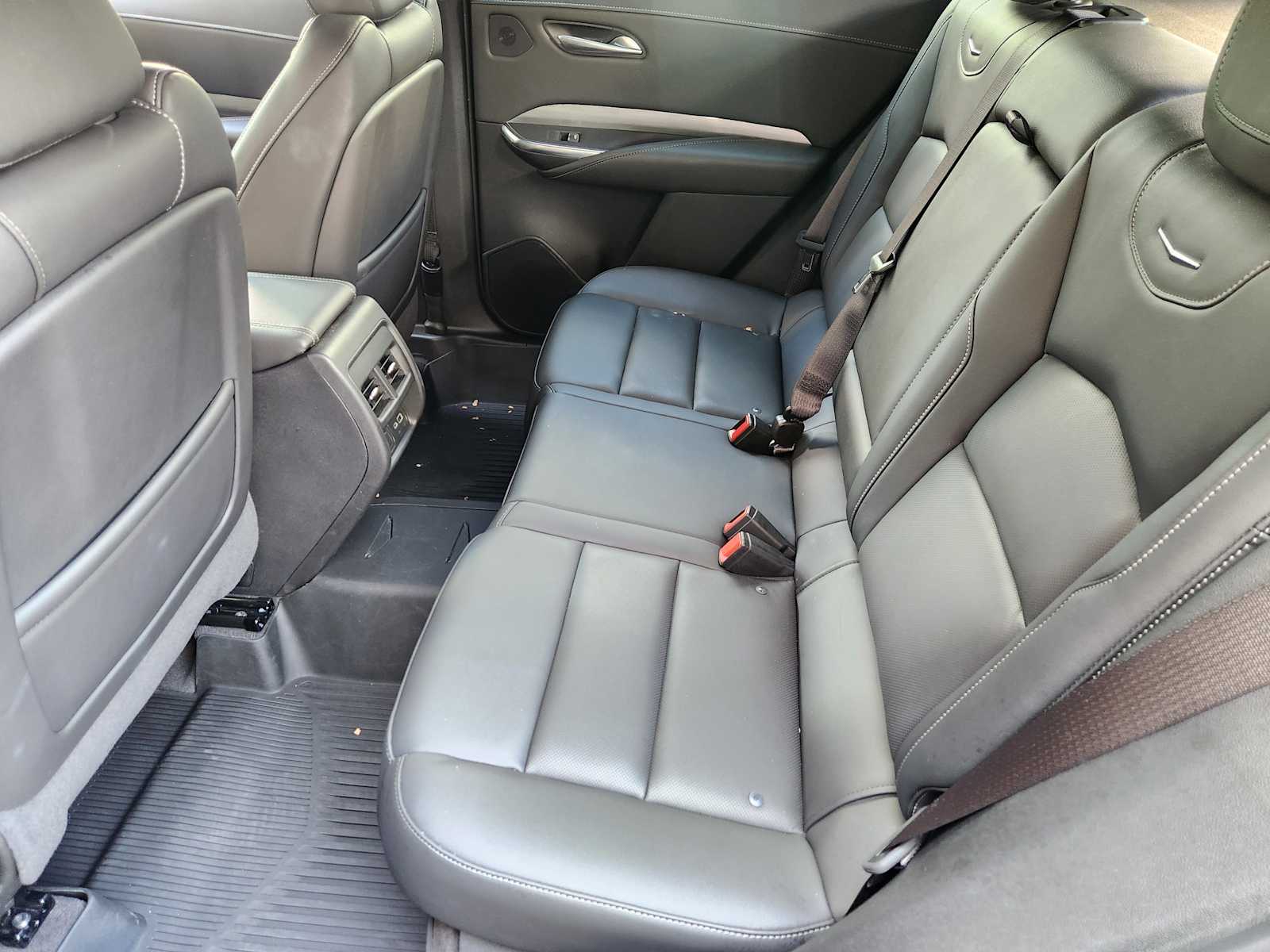 2025 Cadillac XT4 Premium Luxury photo 18