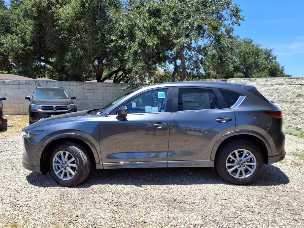 2025 Mazda CX-5 2.5 S Preferred photo 3