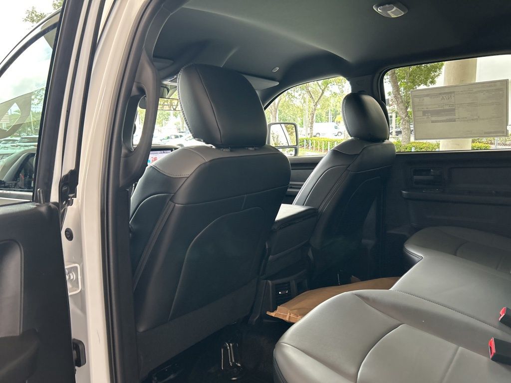 2026 Ram 4500 Tradesman photo 28