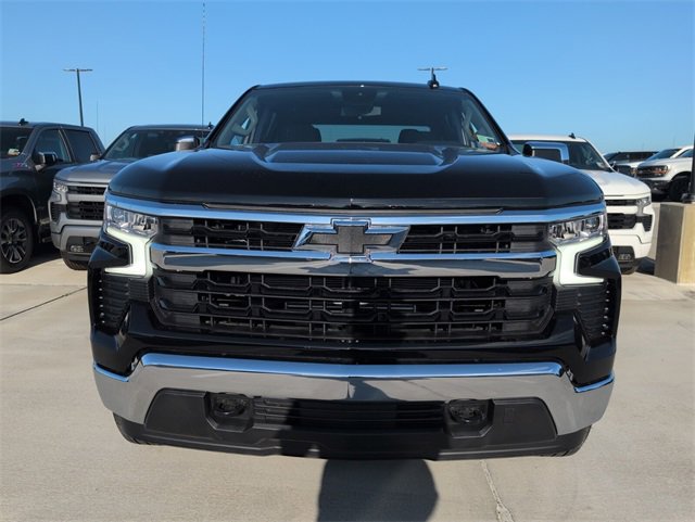 2026 Chevrolet Silverado 1500 LT photo 3