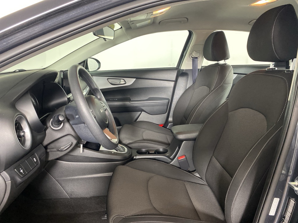 2023 Kia Forte LXS photo 10