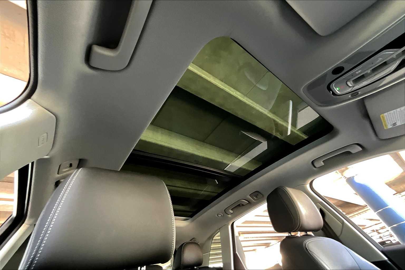 2022 Audi Q5 S line Premium photo 12