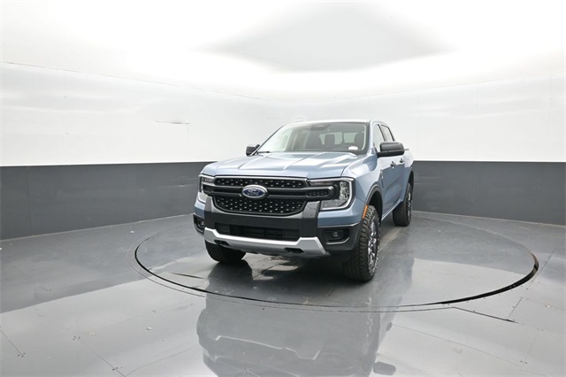 2025 Ford Ranger XLT photo 2
