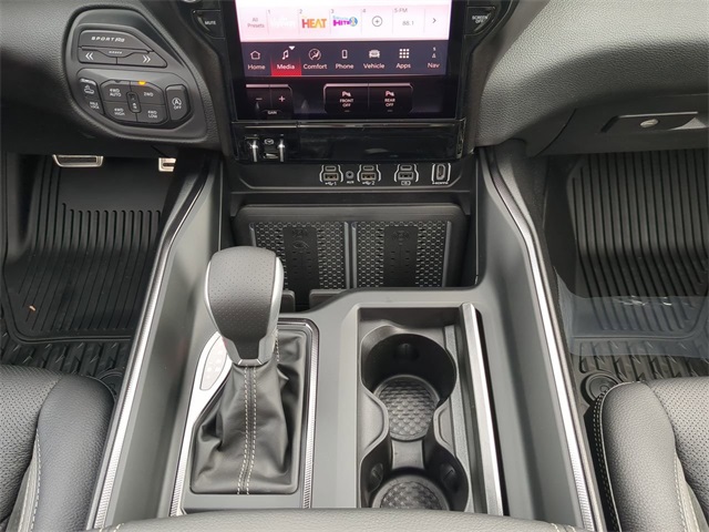2026 Ram 1500 Rebel photo 17