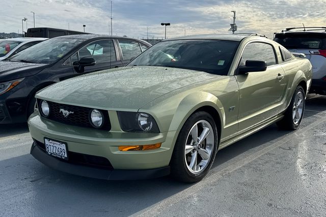 2006 Ford Mustang GT Premium's photo