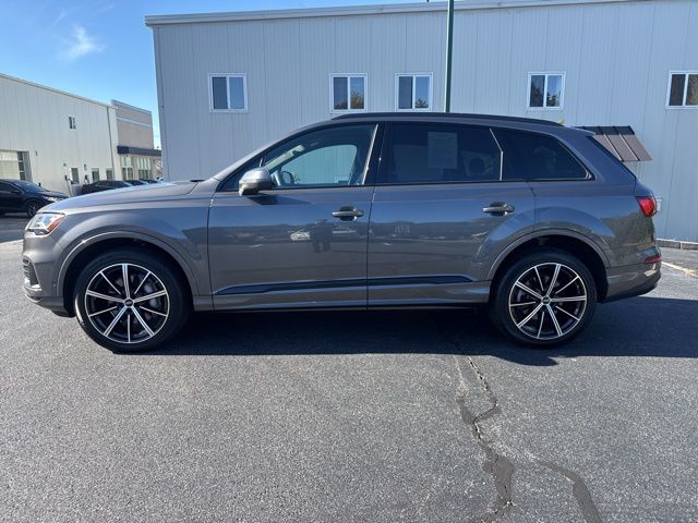 2022 Audi Q7 55 Premium Plus photo 4