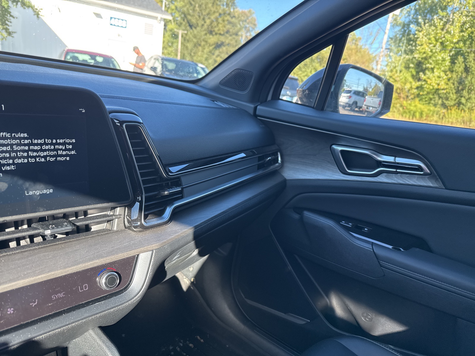 2024 Kia Sportage X-Line photo 18