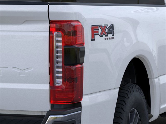2025 Ford F-350 photo 20