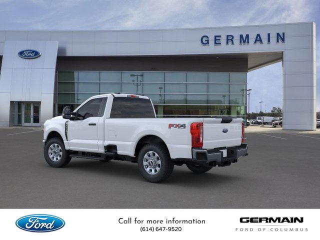 2025 Ford F-350 XLT photo 4