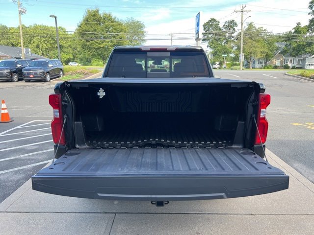 2025 Chevrolet Silverado 1500 RST photo 3