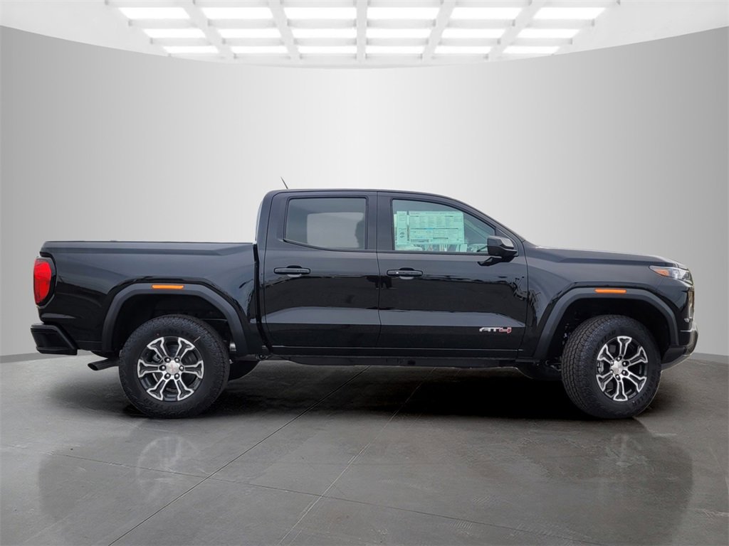 2025 Gmc Canyon AT4 photo 3