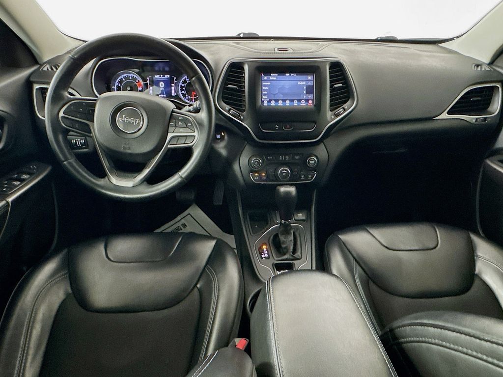2019 Jeep Cherokee Latitude photo 23