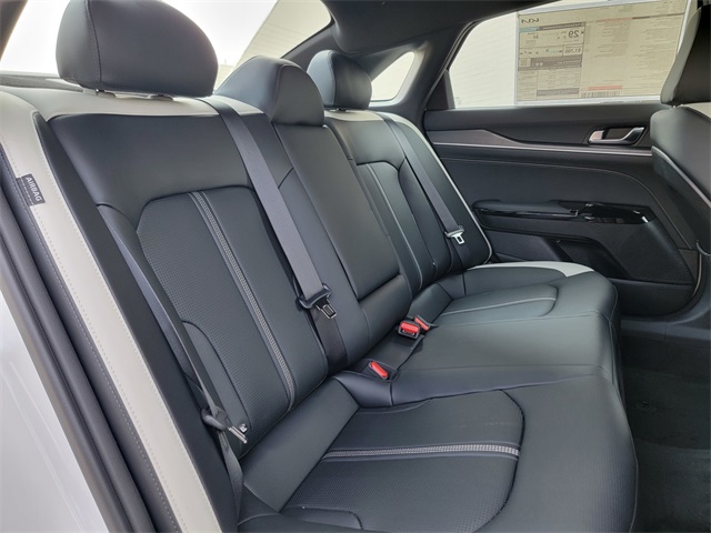 2026 Kia K5 GT-Line photo 16