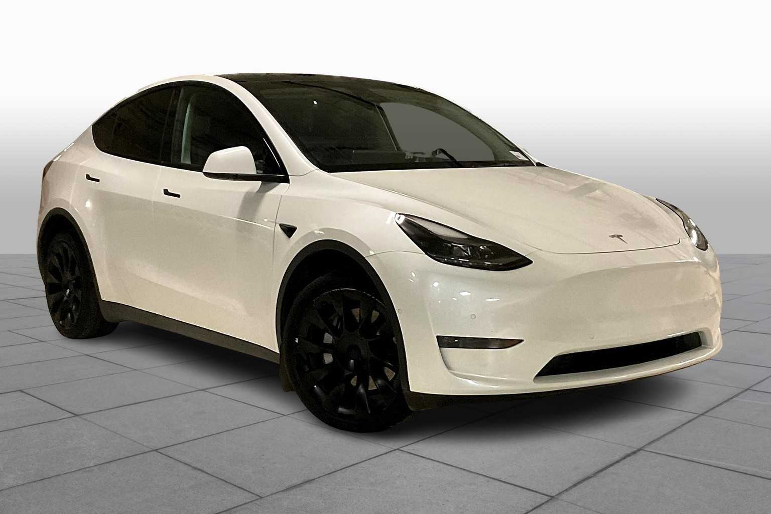 Used 2022 Tesla Model Y Long Range with VIN 7SAYGDEE9NF554336 for sale in Northfield, Minnesota