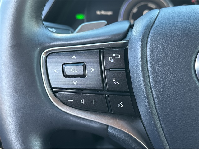 2025 Lexus ES 300h Premium photo 28