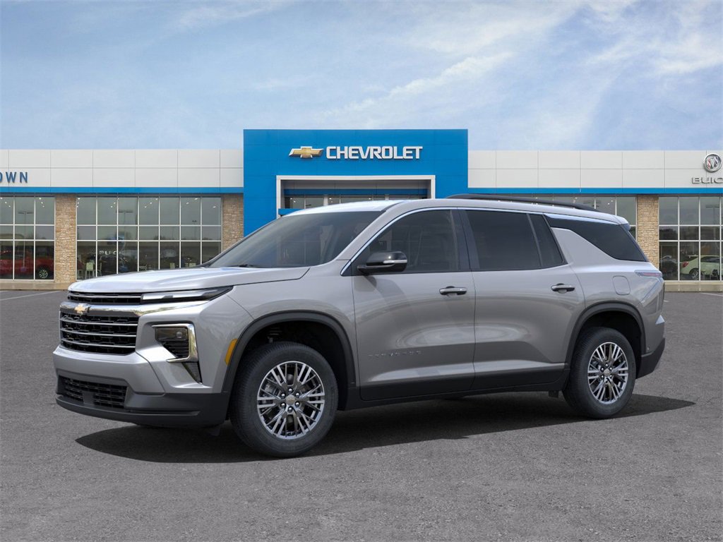 2025 Chevrolet Traverse photo 2