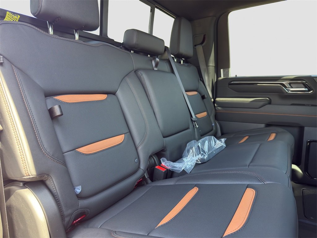2026 Gmc Sierra HD AT4 photo 18