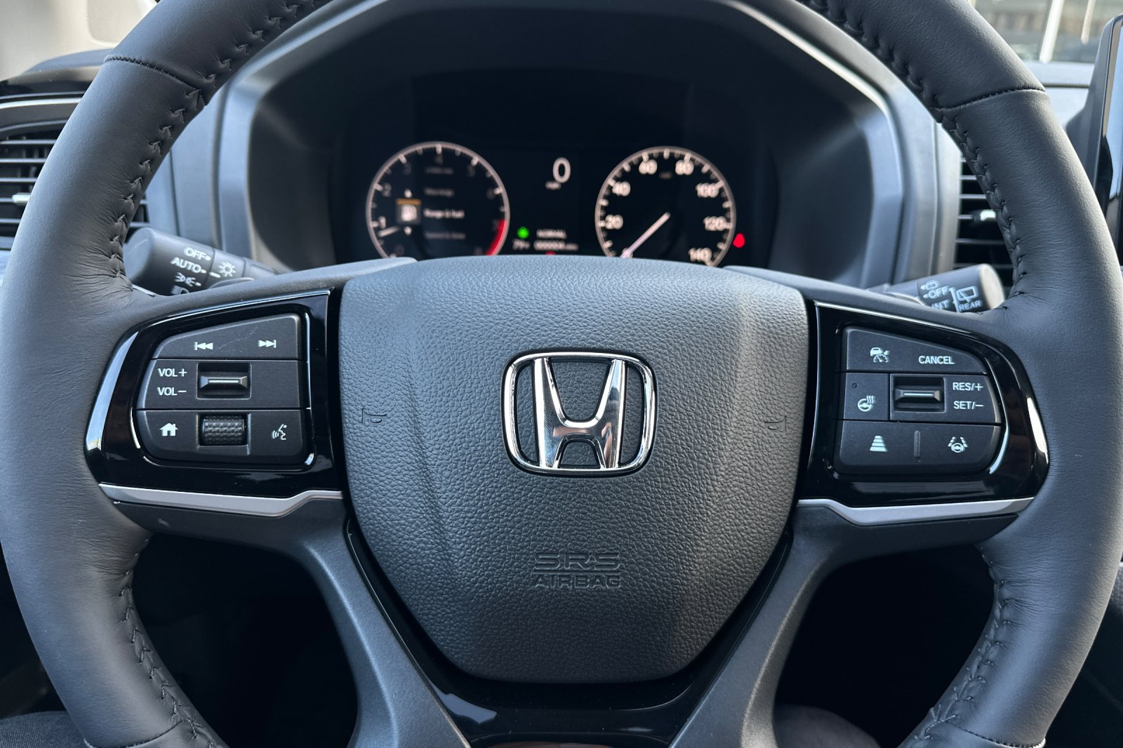 2026 Honda Odyssey Elite photo 26