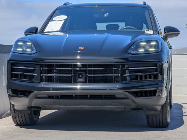 2024 Porsche Cayenne photo 5