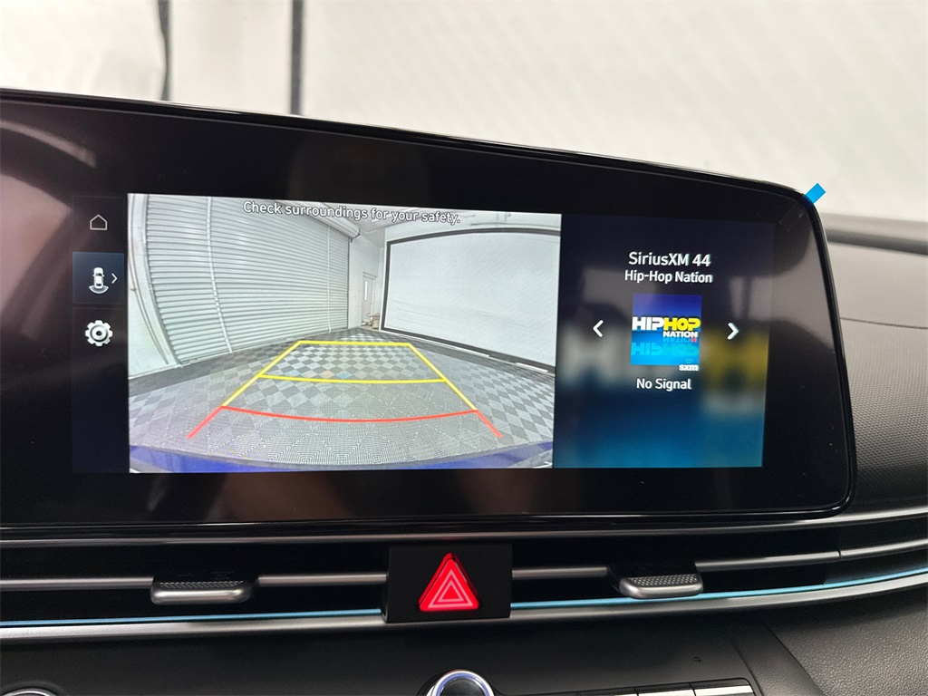 2025 Hyundai Elantra SEL Convenience photo 28