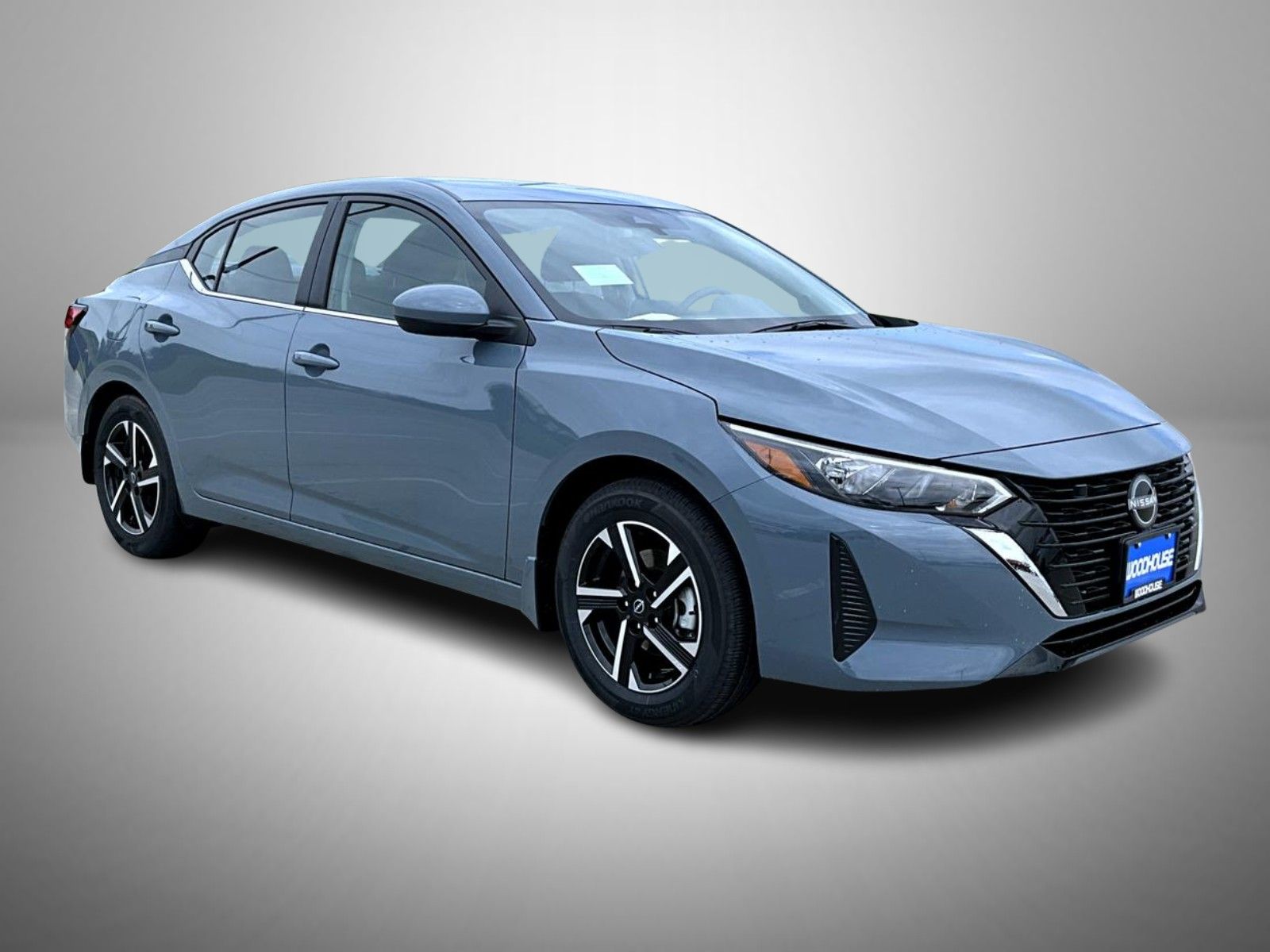 2025 Nissan Sentra SV photo 3