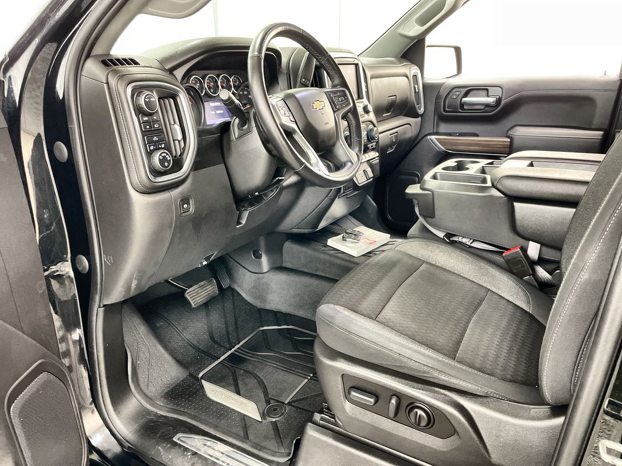 2021 Chevrolet Silverado 1500 LT photo 51