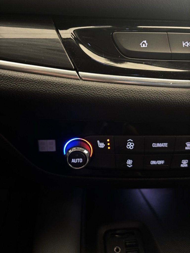 2021 Buick Enclave Essence photo 4