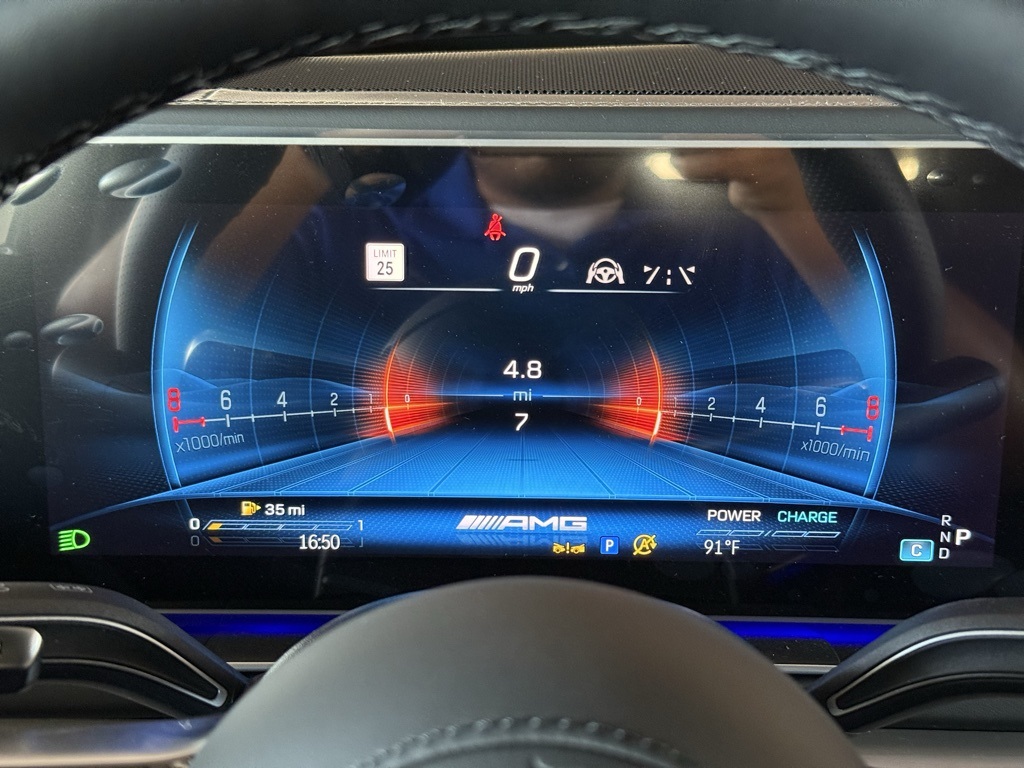 2026 Mercedes Benz GLS AMG 63 4MATIC photo 4