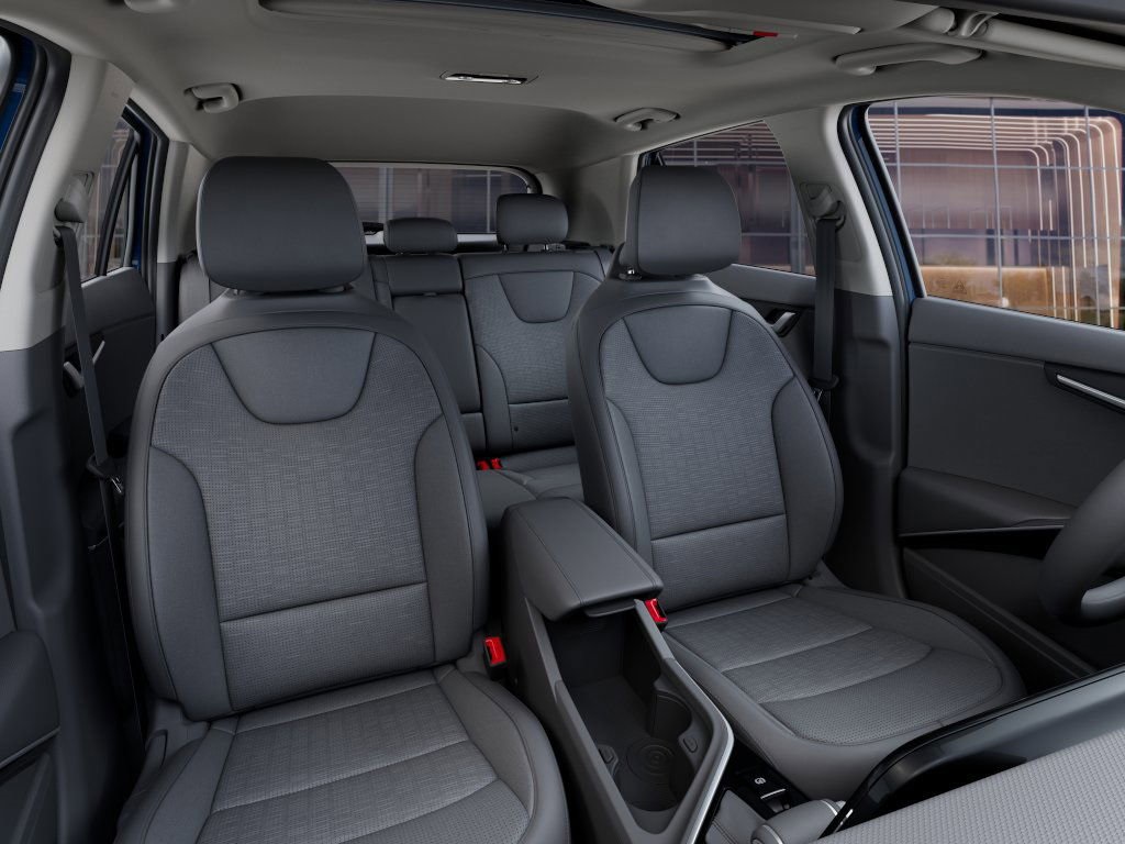 2025 Kia Niro SX Touring photo 14