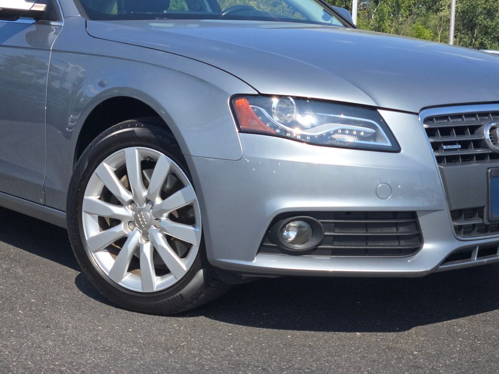 2011 Audi A4 2.0T Premium Plus Quattro photo 3