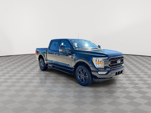 2023 Ford F-150 XLT photo 2