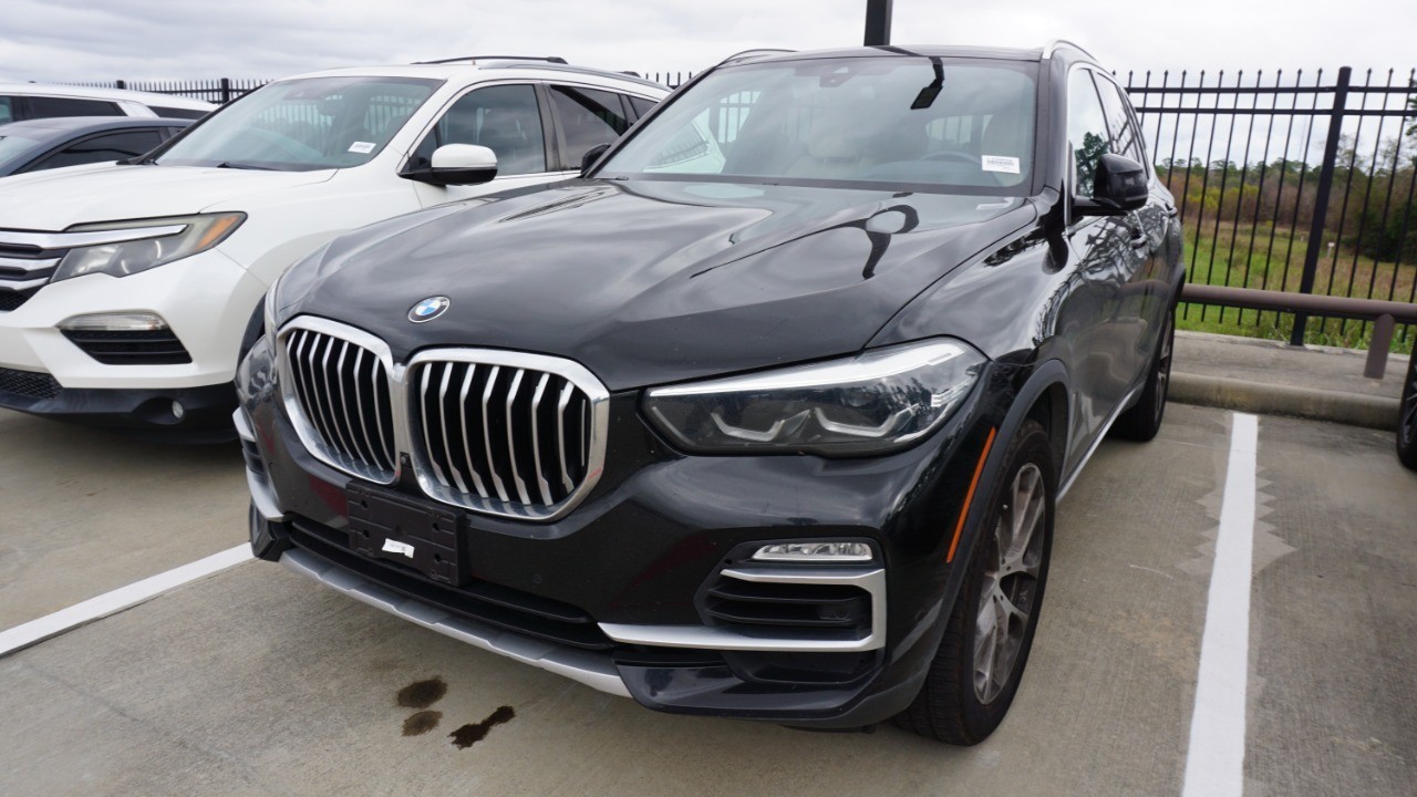 2021 BMW X5 40i's photo