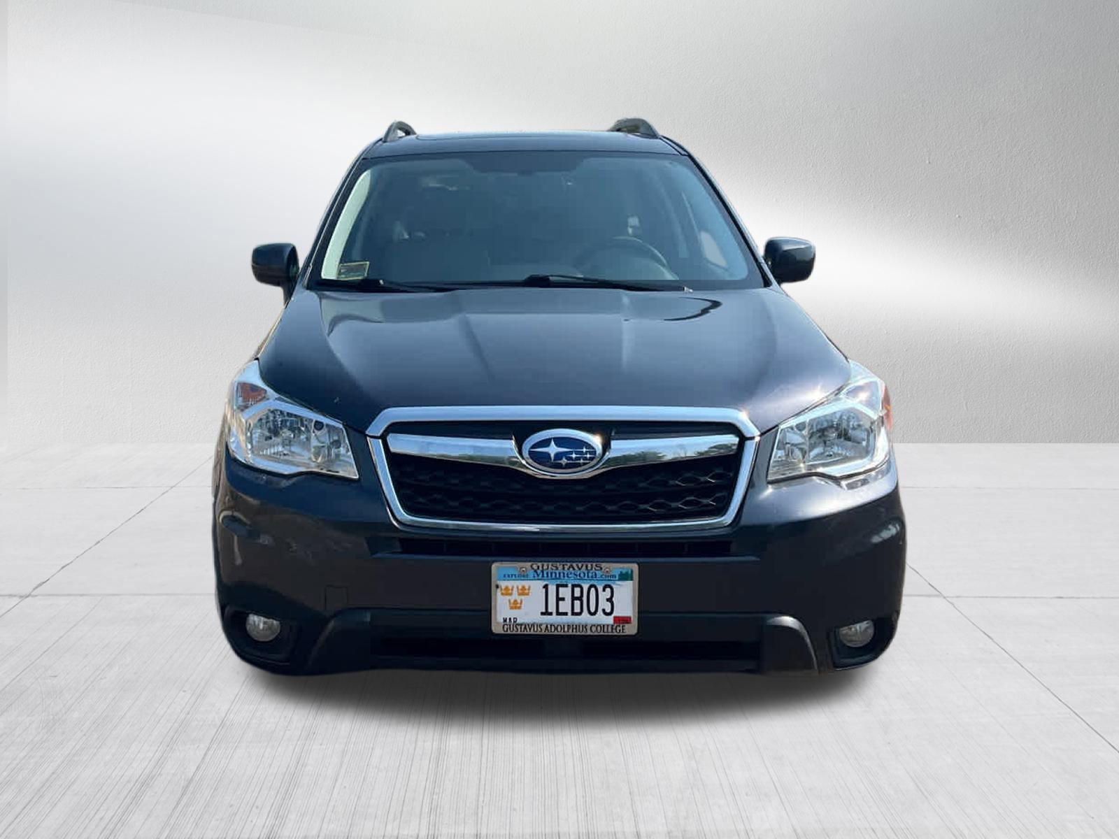 Used 2015 Subaru Forester i Limited with VIN JF2SJAHC9FH556331 for sale in Golden Valley, MN