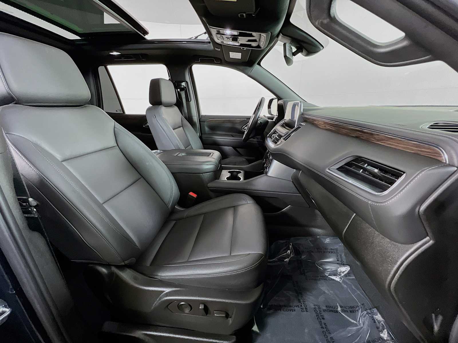 2022 Chevrolet Tahoe Z71 photo 25