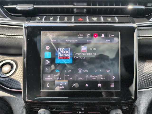 2023 Jeep Grand Cherokee Altitude photo 13